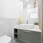 Nowoczesne Z Balkonem Kolejowa Nu Wola By Renters *