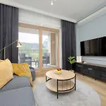 Lejlighed Nowoczesne Z Balkonem Kolejowa Nu Wola By Renters *