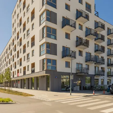 Nowoczesne Z Balkonem Kolejowa Nu Wola By Renters