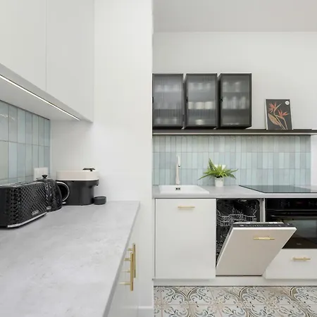 Nowoczesne Z Balkonem Kolejowa Nu Wola By Renters Appartement Varsovie