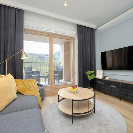 Appartement Nowoczesne Z Balkonem Kolejowa Nu Wola By Renters *