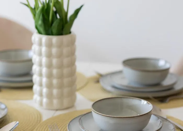 Apartment Nowoczesne Z Balkonem Kolejowa Nu Wola By Renters *