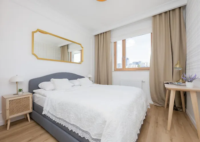 Nowoczesne Z Balkonem Kolejowa Nu Wola By Renters Apartment *