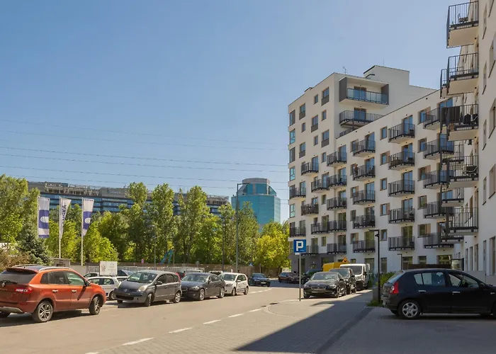 Nowoczesne Z Balkonem Kolejowa Nu Wola By Renters * Warsaw